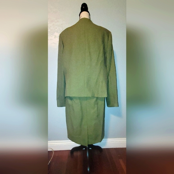 RAFAEL 2pc Skirt Suit Size 16 - Picture 2 of 12